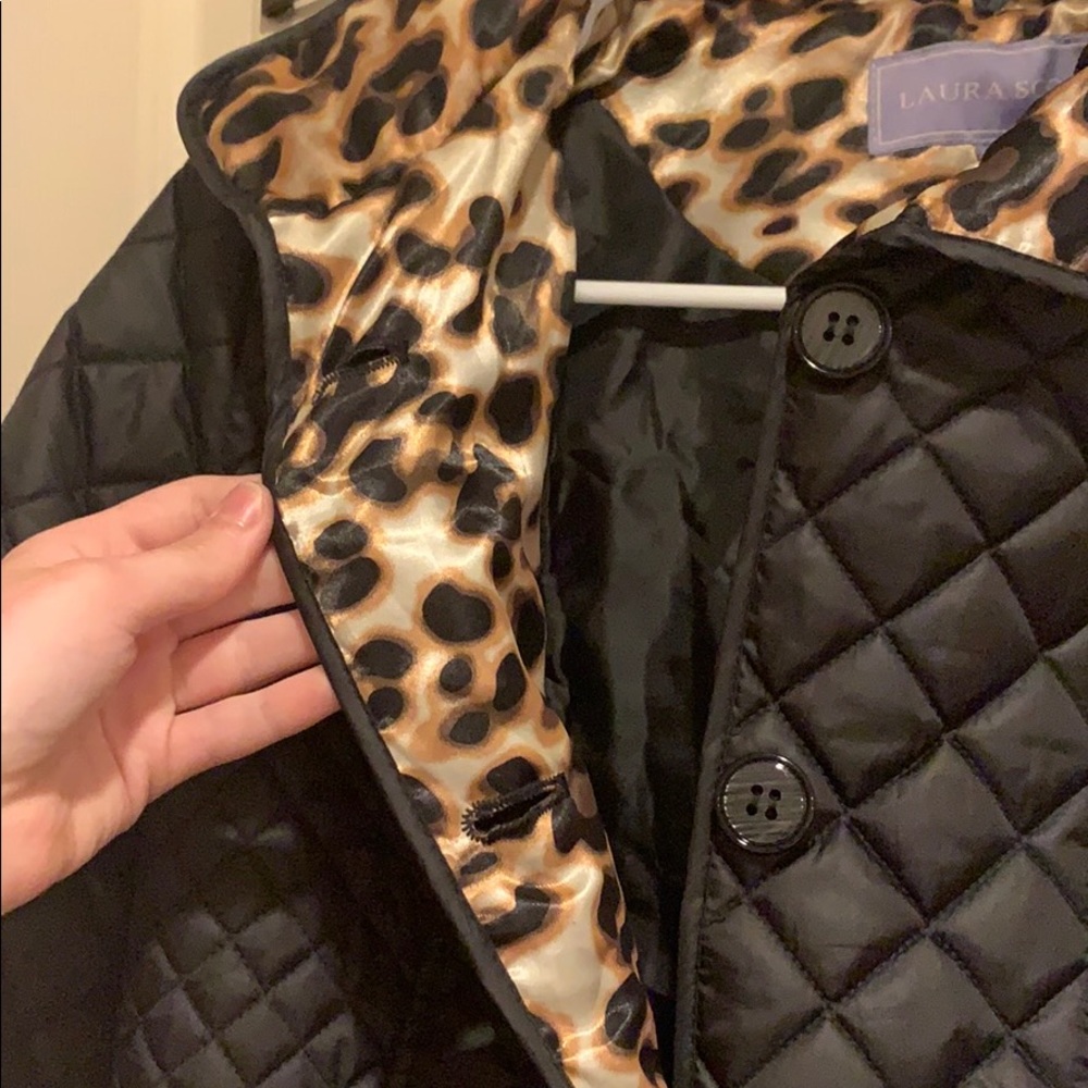 Jacket - Picture 5 of 6